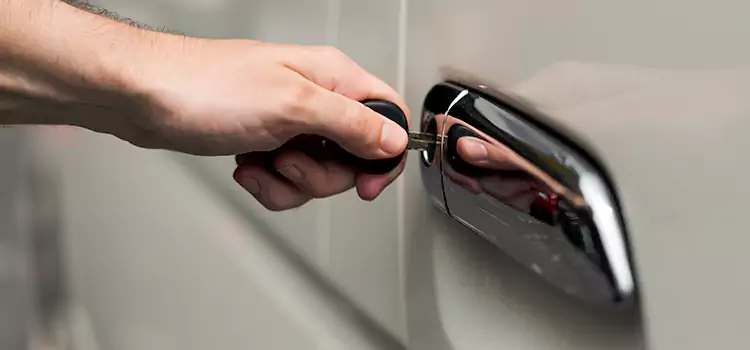 Why Choose Our Auto Locksmith Team in Springfield, MA?